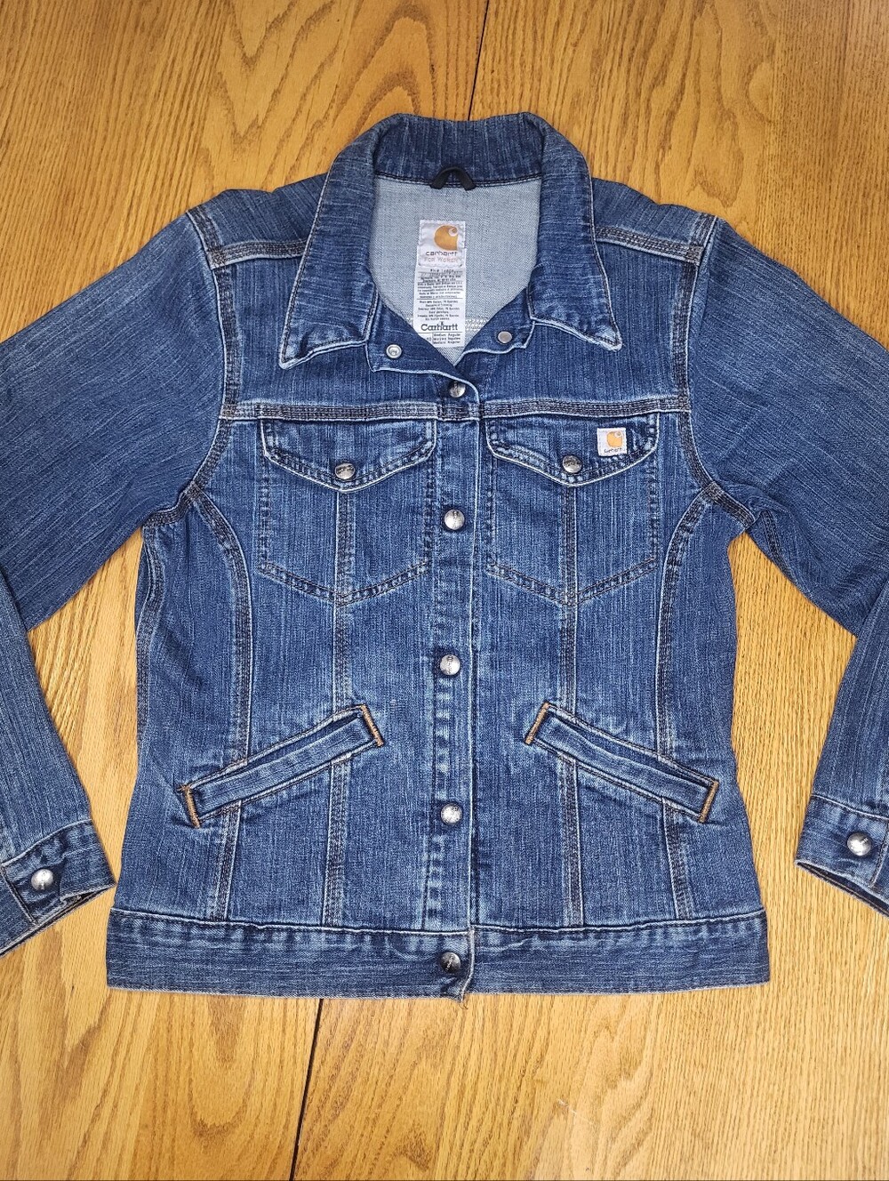 ✨️Carhartt Womens Jean Jacket sz M